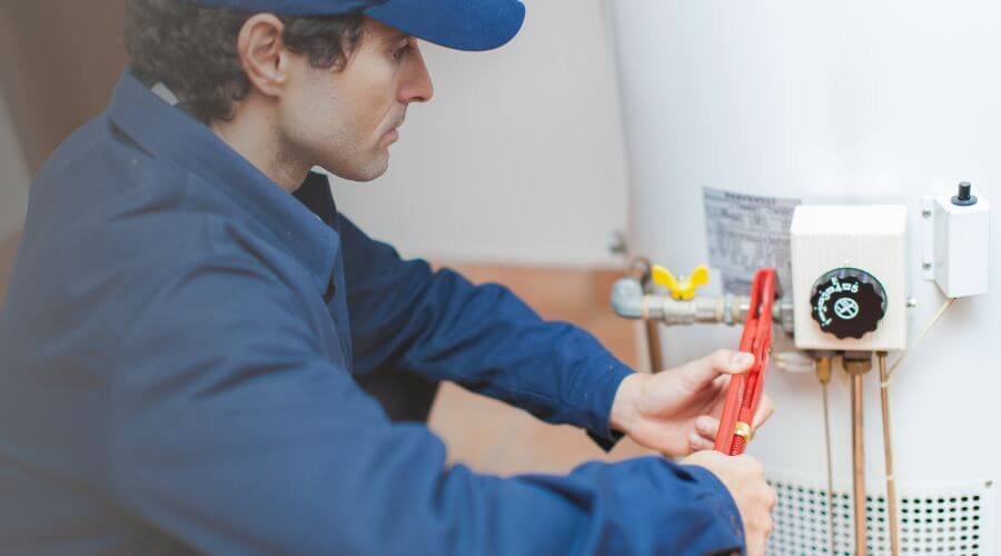 Professional water heater repair in Cresson, TX